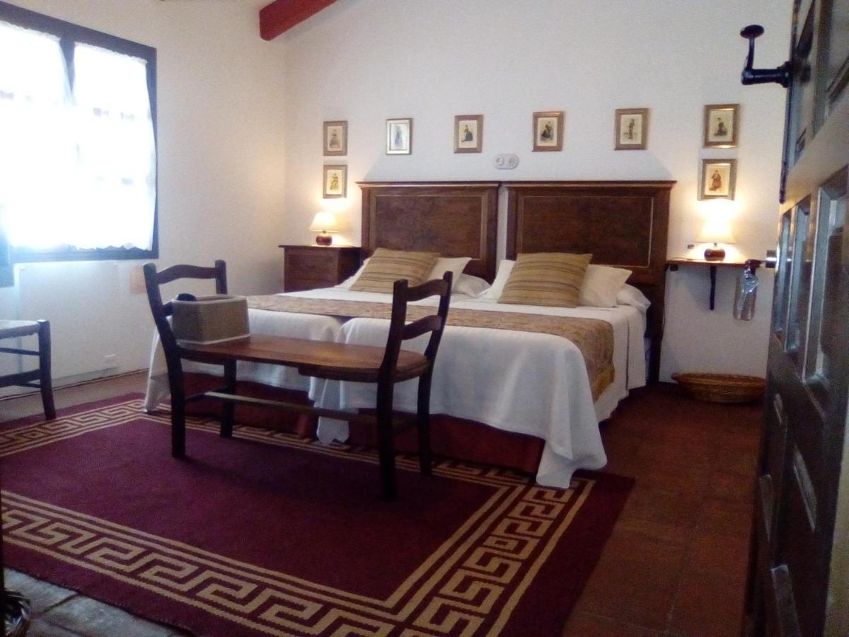 Alanís Casa Rural Y Restaurante Casa Adrianoゲストハウス エクステリア 写真