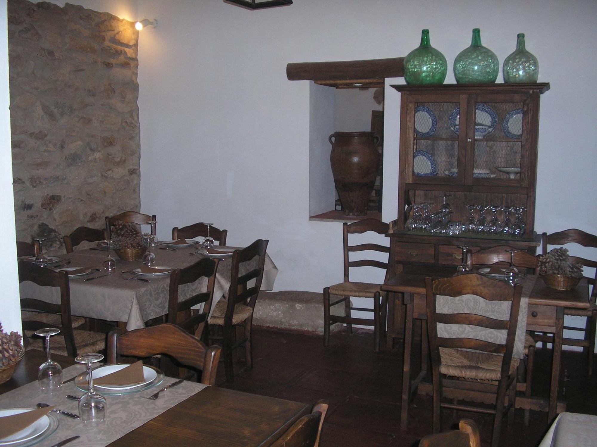 Alanís Casa Rural Y Restaurante Casa Adrianoゲストハウス エクステリア 写真